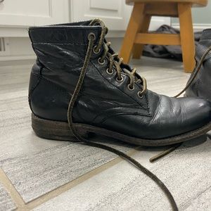 Women's Frye Boots Tyler Lace Up Boot Black Leather 74873 BLK Size 6 GUC